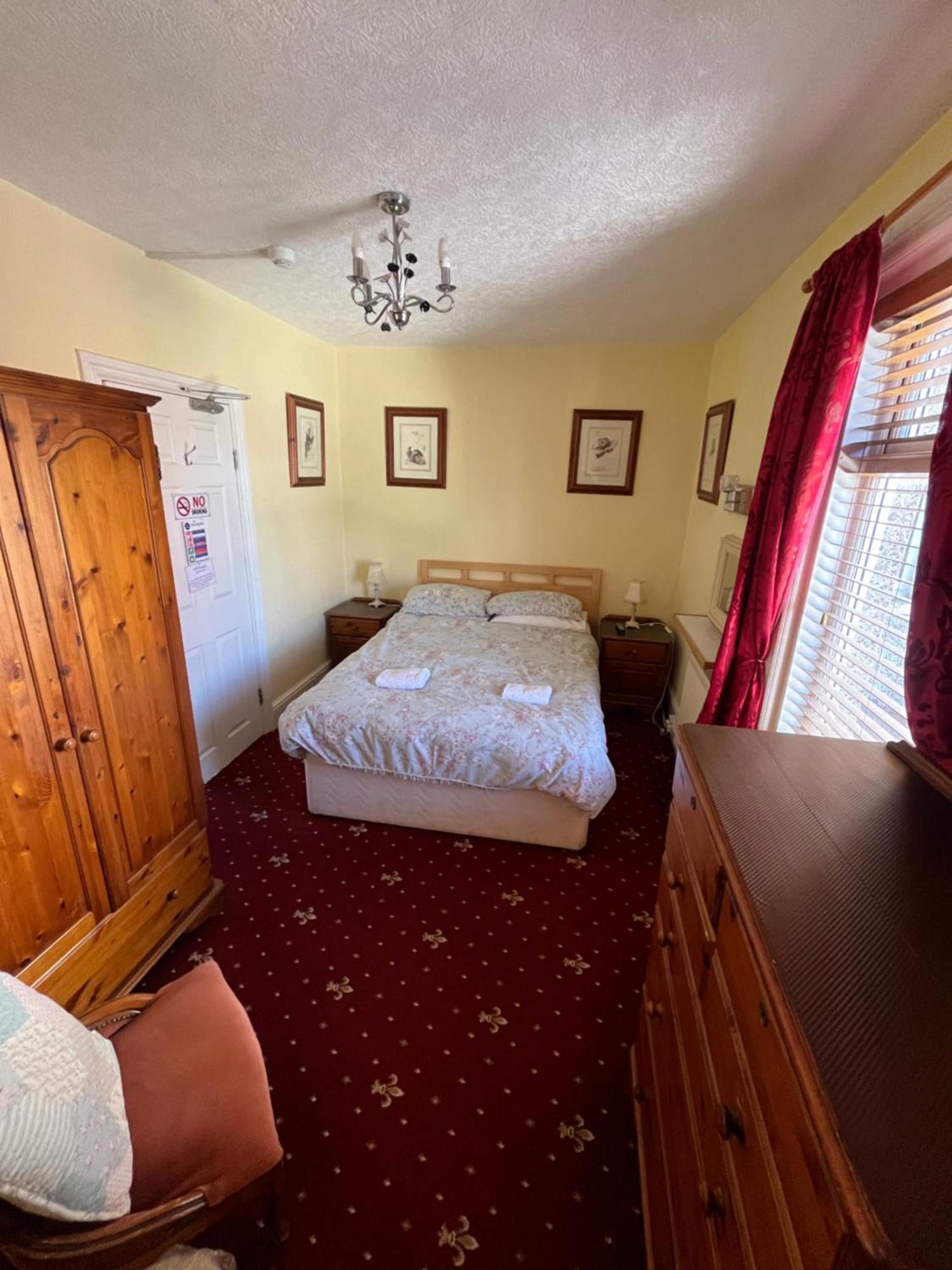 Marston Town Centre Villa Blackpool Eksteriør billede