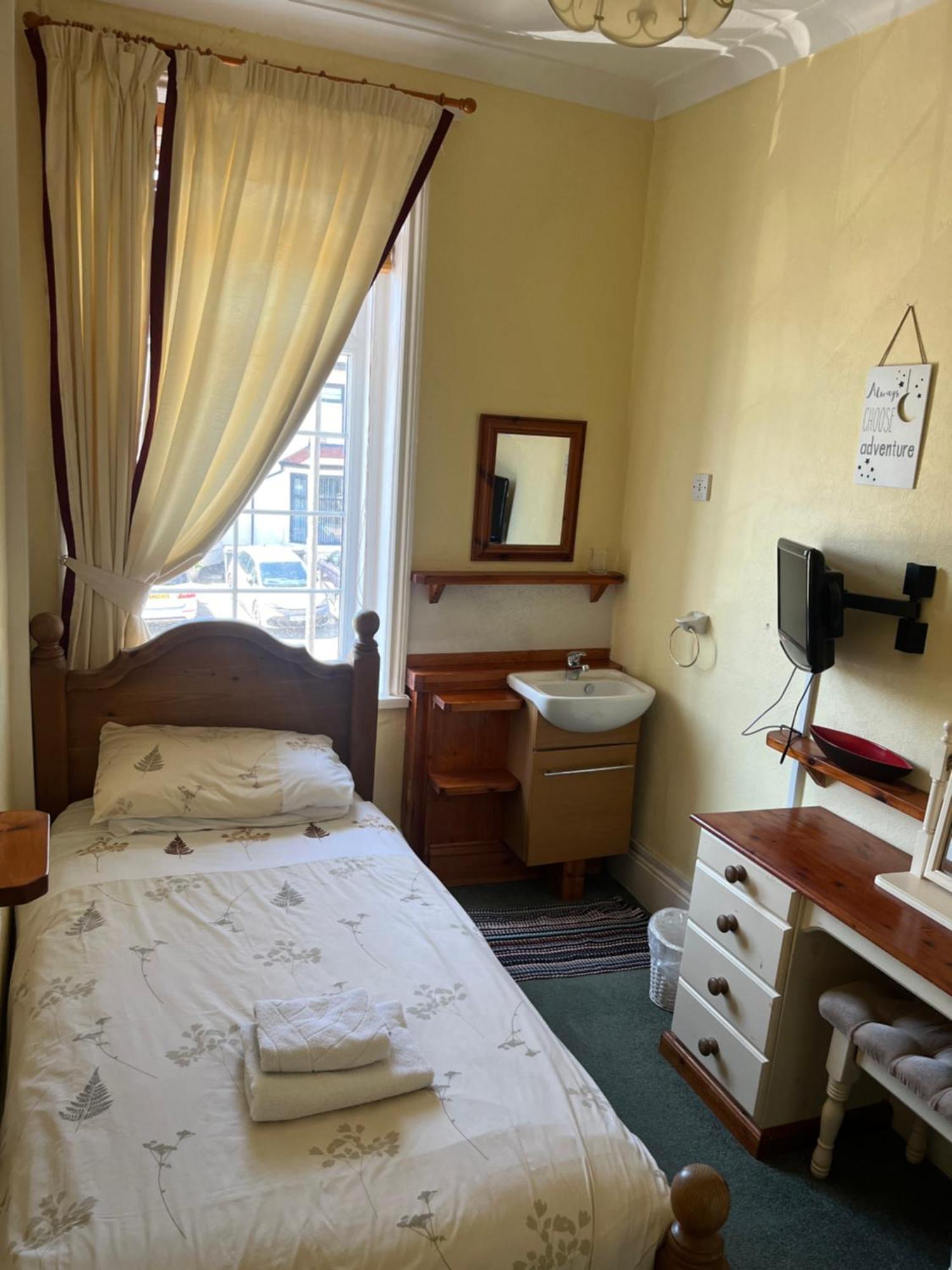Marston Town Centre Villa Blackpool Eksteriør billede