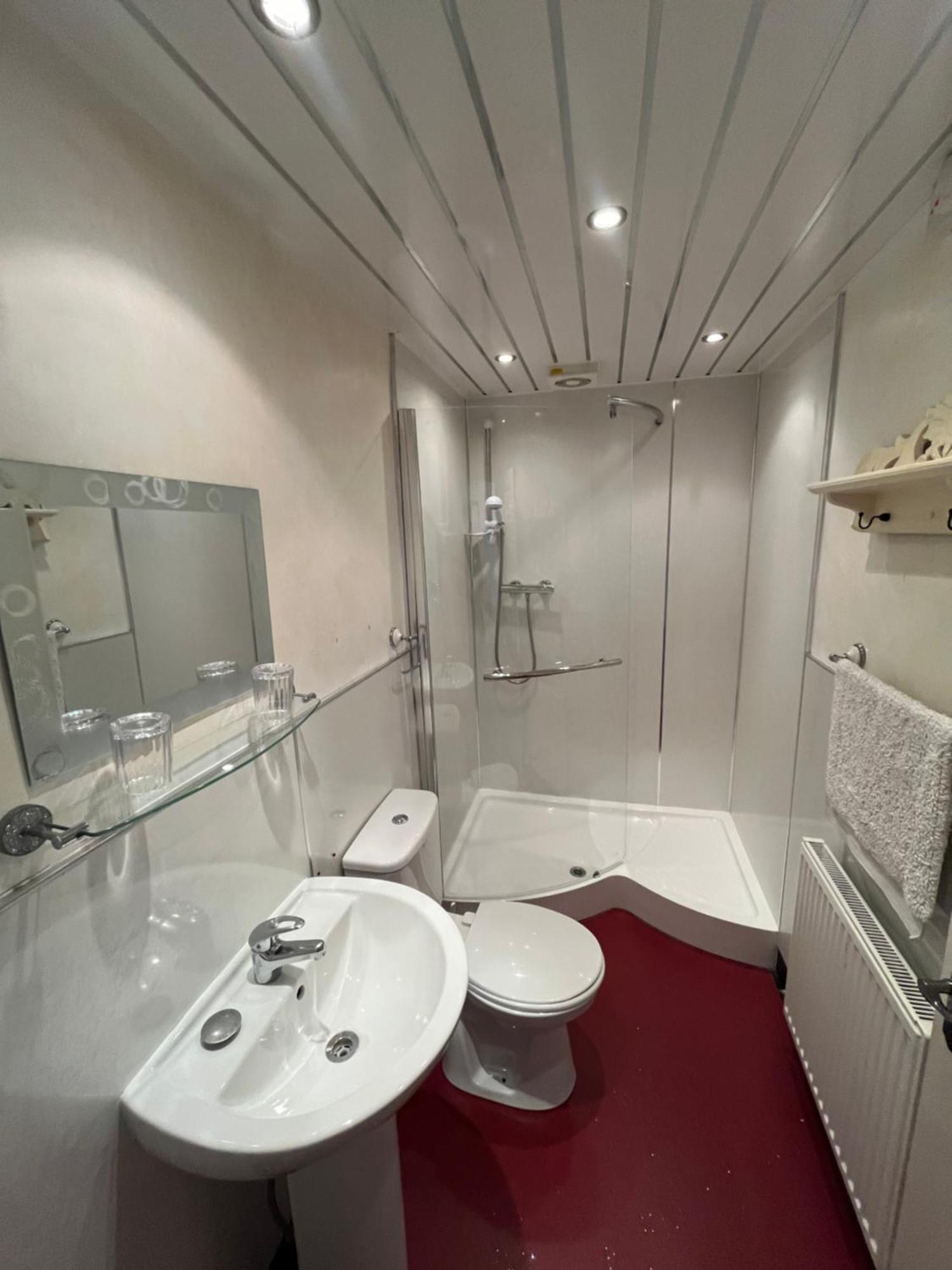 Marston Town Centre Villa Blackpool Eksteriør billede
